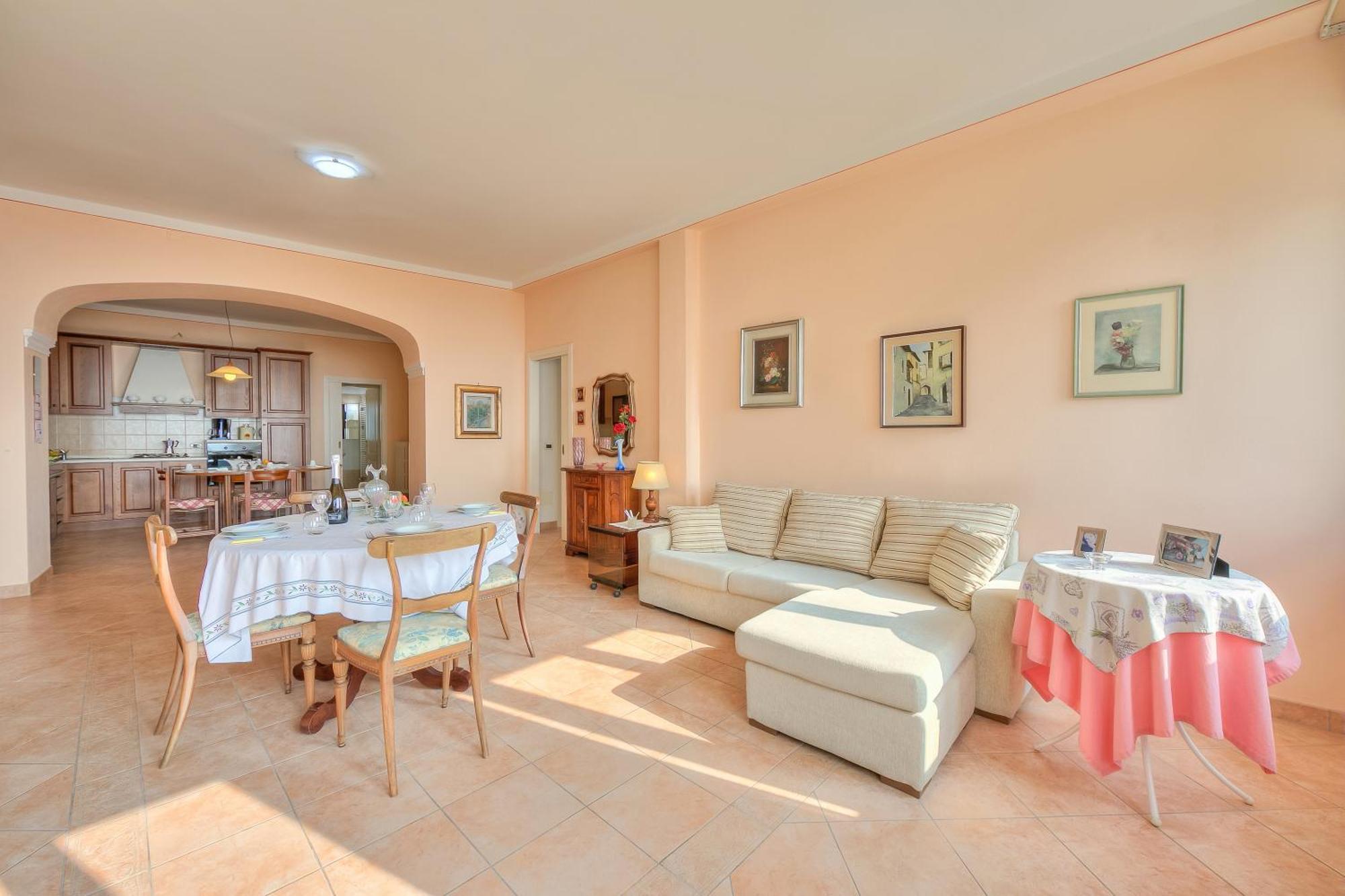 Angela -terrace & Beautiful View - Happy * Toscolano Maderno